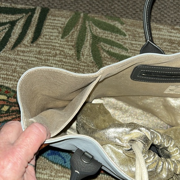 Brunello  Cucinelli large tote detachable Crossbody strap & inner pouch - Picture 15 of 16